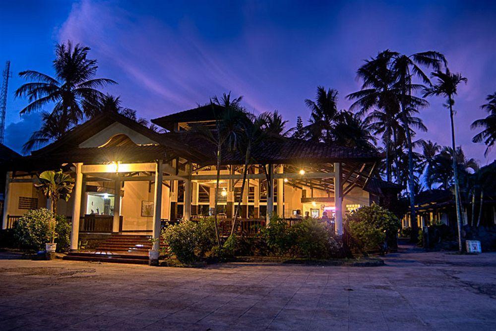Kuta Indah Hotel Exteriér fotografie