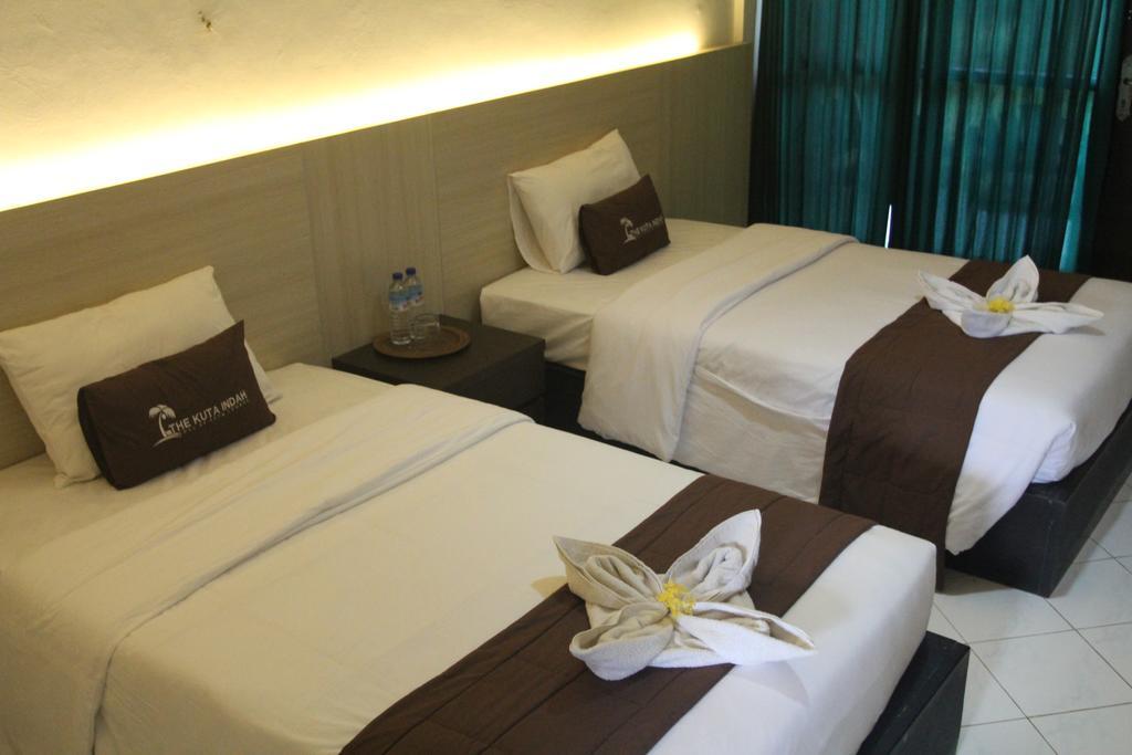 Kuta Indah Hotel Exteriér fotografie