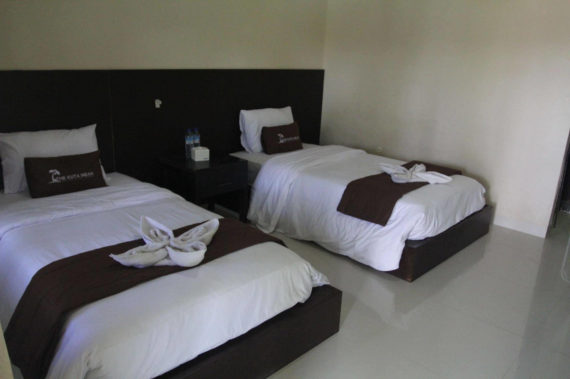 Kuta Indah Hotel Exteriér fotografie
